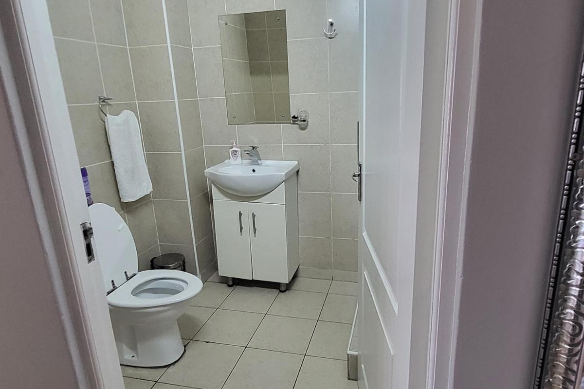 Shalimar Gardens Hotel Cape Town Room photo