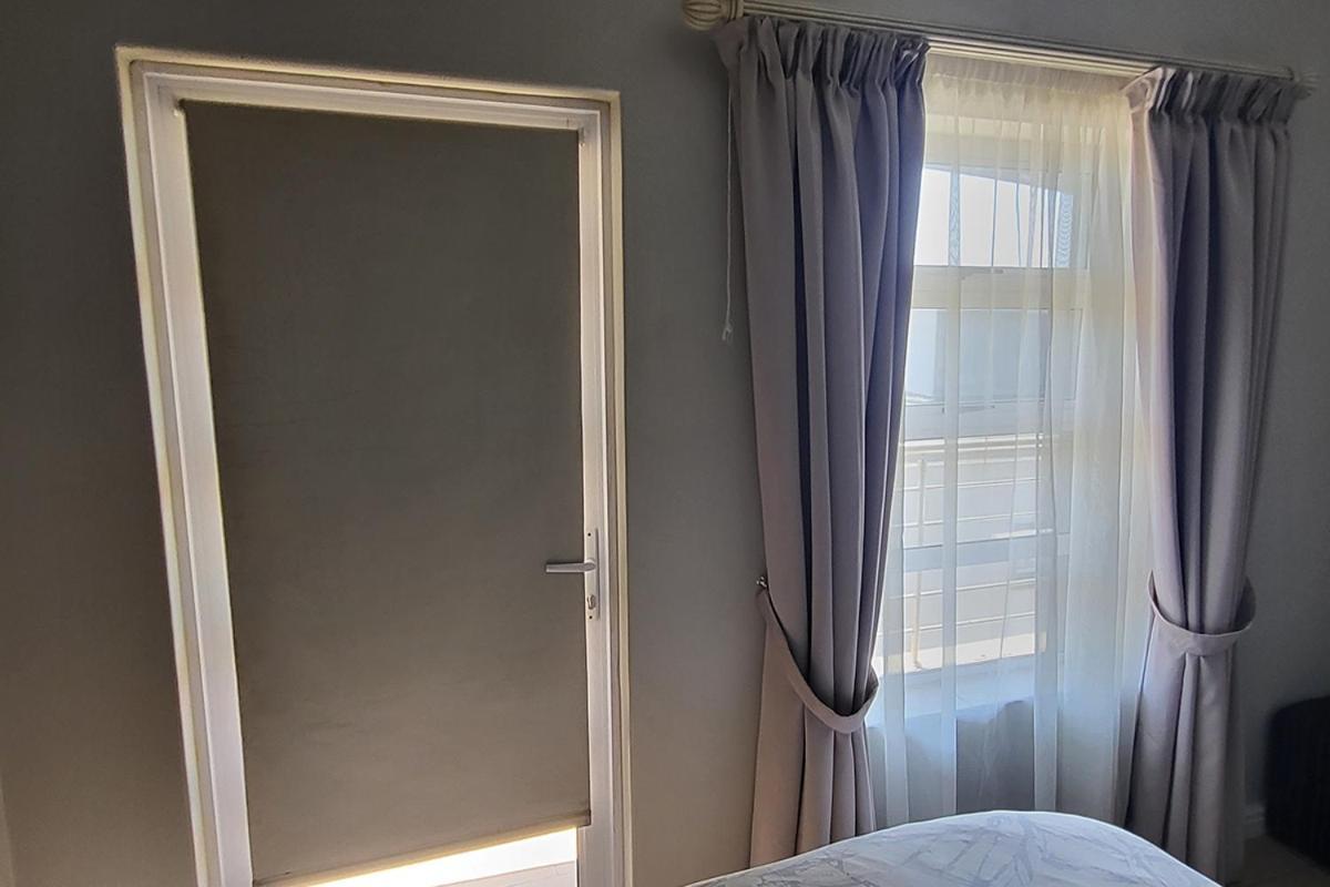 Shalimar Gardens Hotel Cape Town Room photo